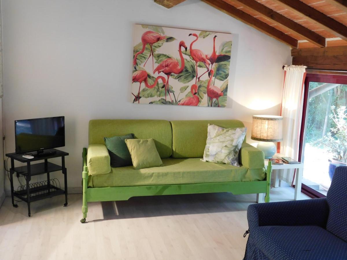 Appartamento Con Piscina Immersa Nel Verde Cascina Εξωτερικό φωτογραφία