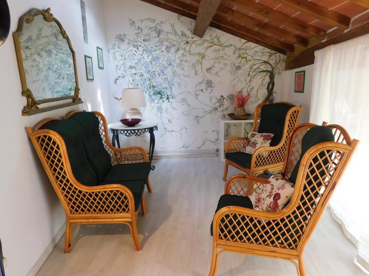 Appartamento Con Piscina Immersa Nel Verde Cascina Εξωτερικό φωτογραφία